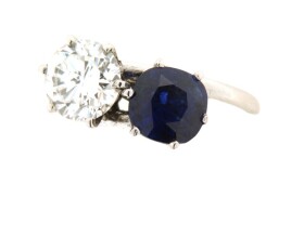 Vintage 18ct Sapphire & Diamond Ring