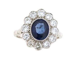 Vintage 18ct Sapphire & Diamond Ring