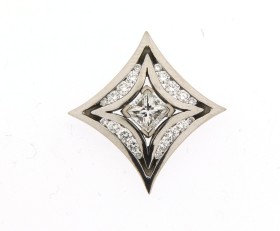 18ct White Gold Diamond Pendant