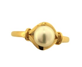 Vintage 18ct Cultured Pearl Ring