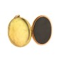 MS3631 Vintage 9ct Oval Locket (3)