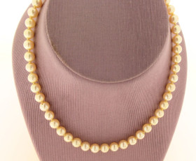 Vintage Single Row of Pearls