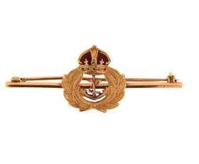 Vintage 9ct Naval Crown Brooch
